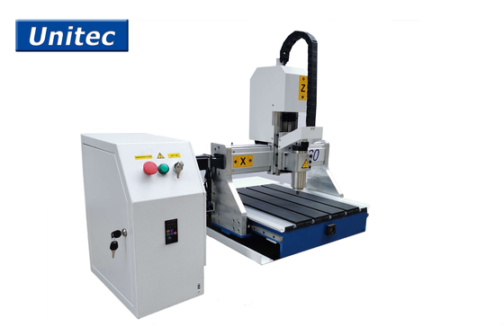24000 دورة في الدقيقة UT4060S 800W آلة التوجيه باستخدام الحاسب الآلي مصغرة لوظيفة 3D