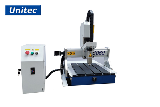 24000 دورة في الدقيقة UT4060S 800W آلة التوجيه باستخدام الحاسب الآلي مصغرة لوظيفة 3D